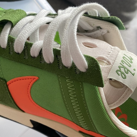 Air Max Pre-Day - Picture 6 of 7